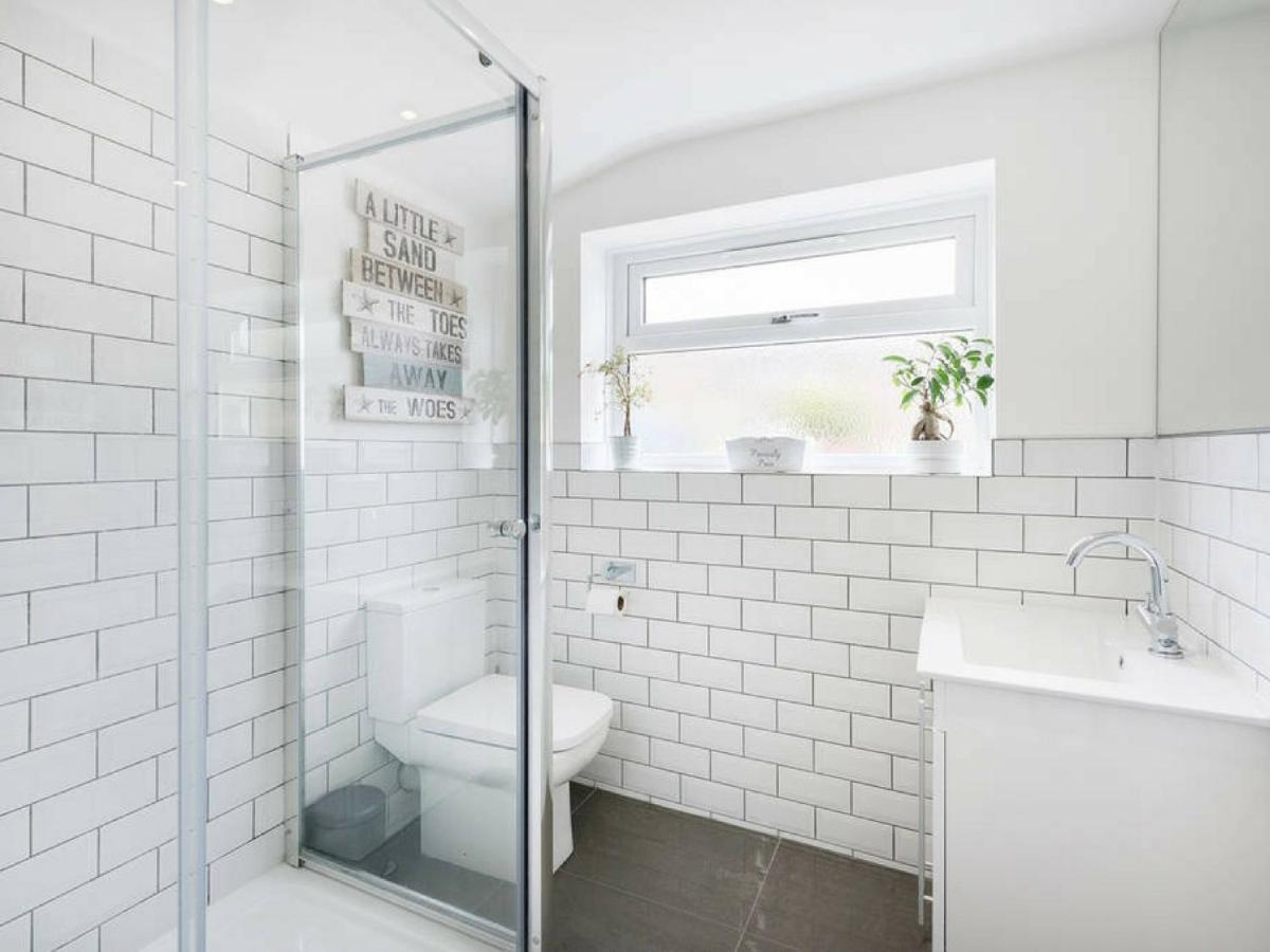 Cambridge House - Modern 2 Bedroom House, Close To Luton Airport & Town Centre Luaran gambar